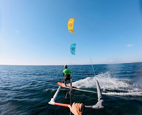 lezione in acqua con con istruttore